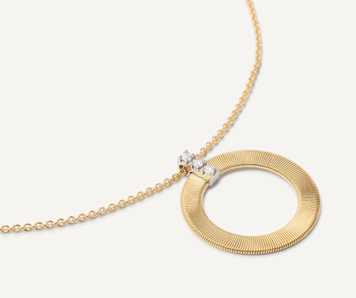 18K Yellow Gold Pendant With Diamonds