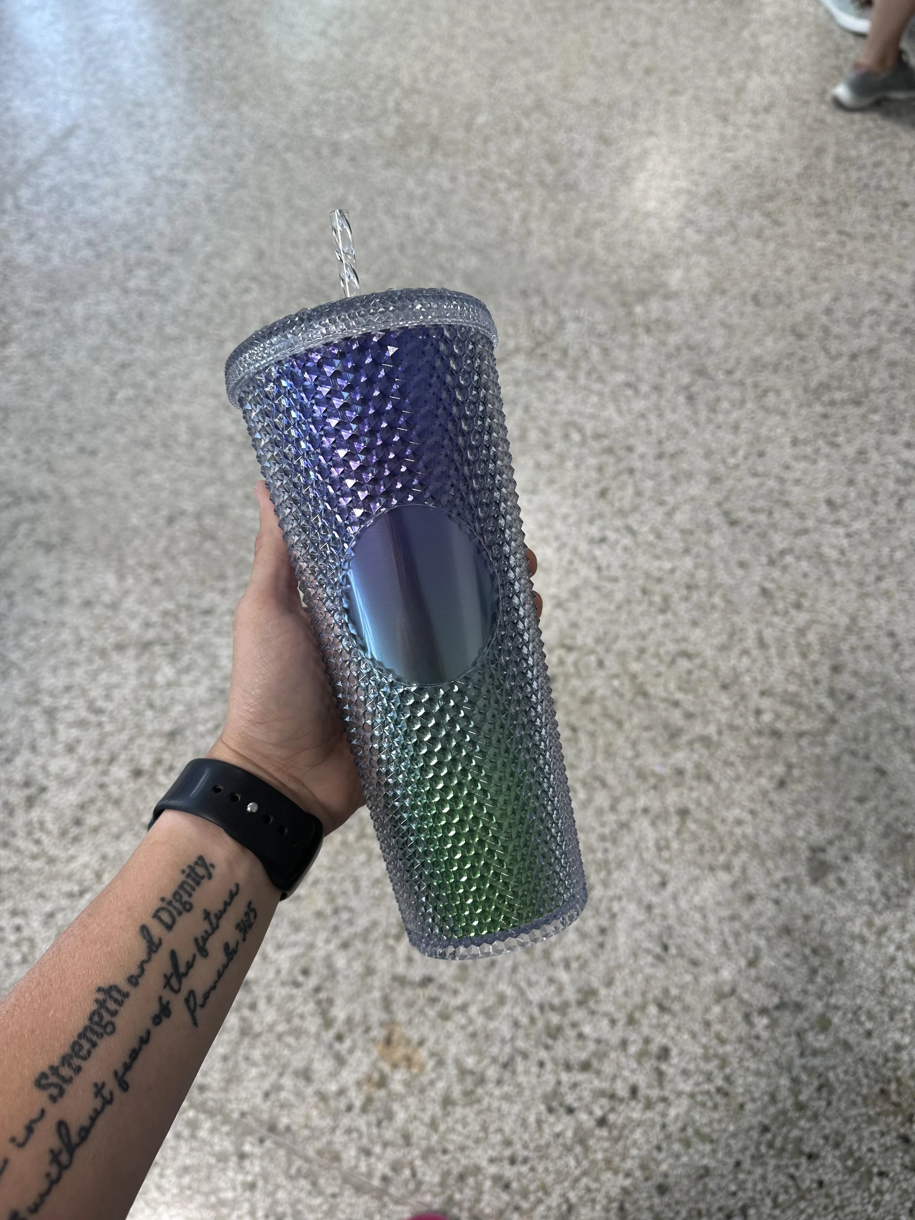 24oz Studded Tumbler