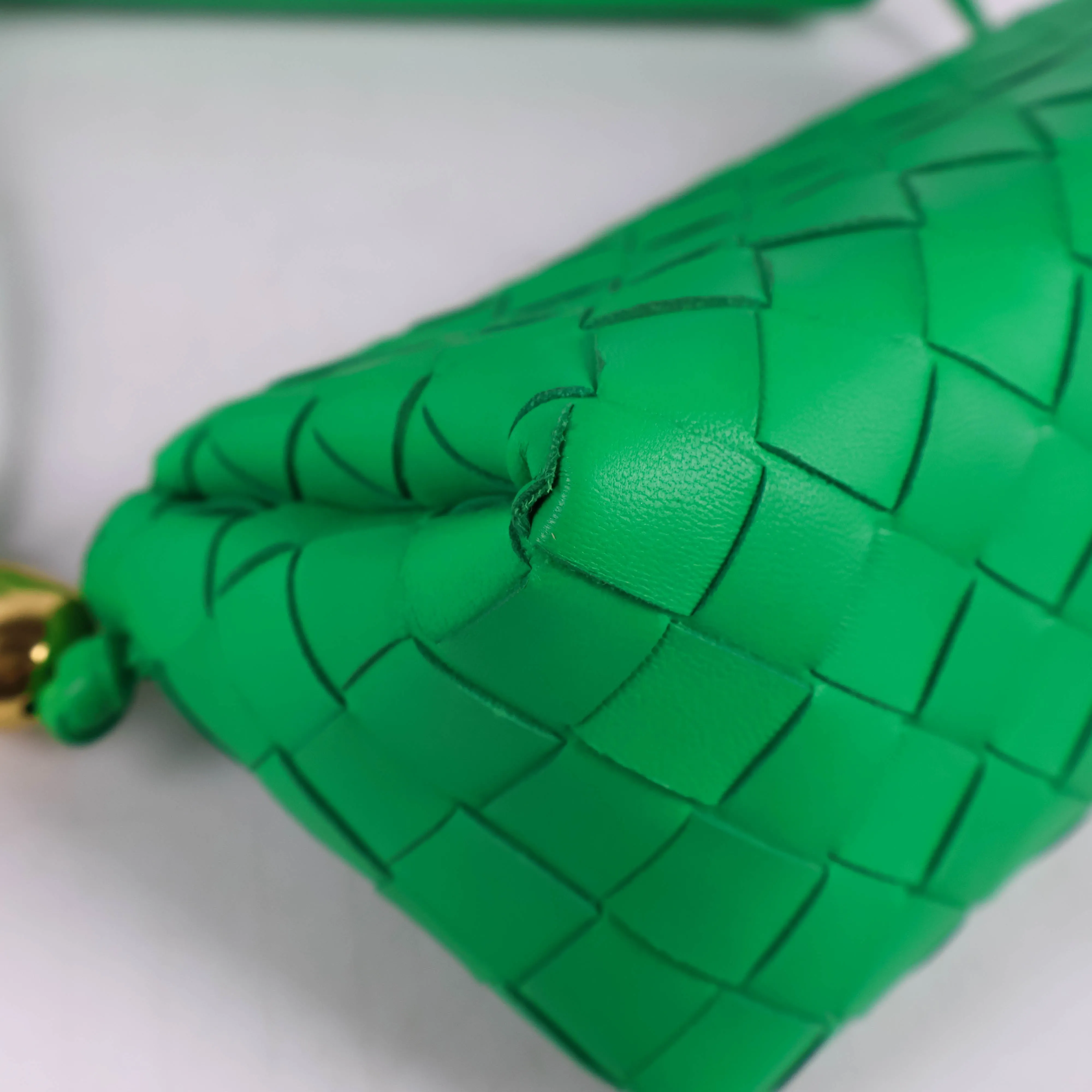 Bottega Veneta Multi Crossbody Pouch Green