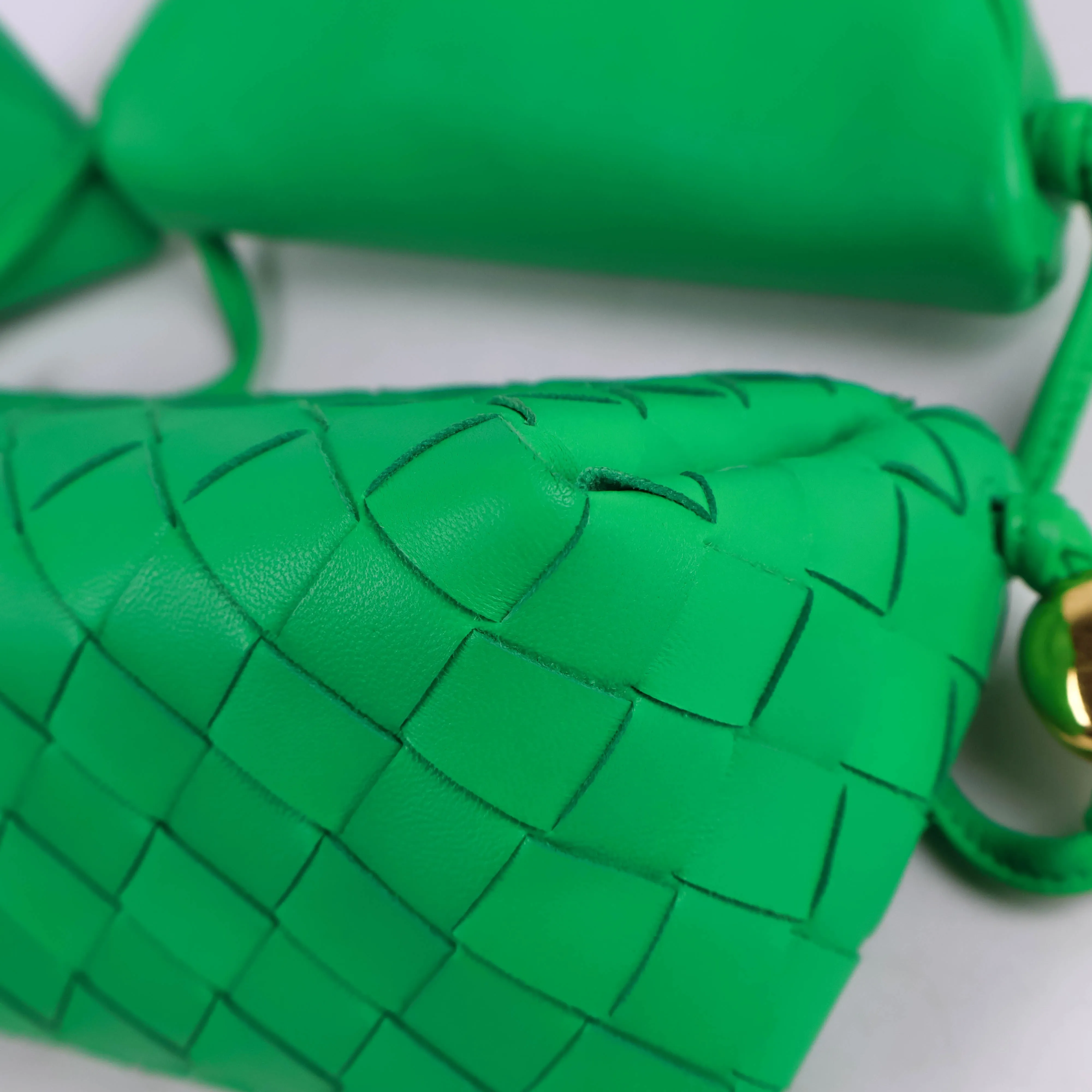 Bottega Veneta Multi Crossbody Pouch Green