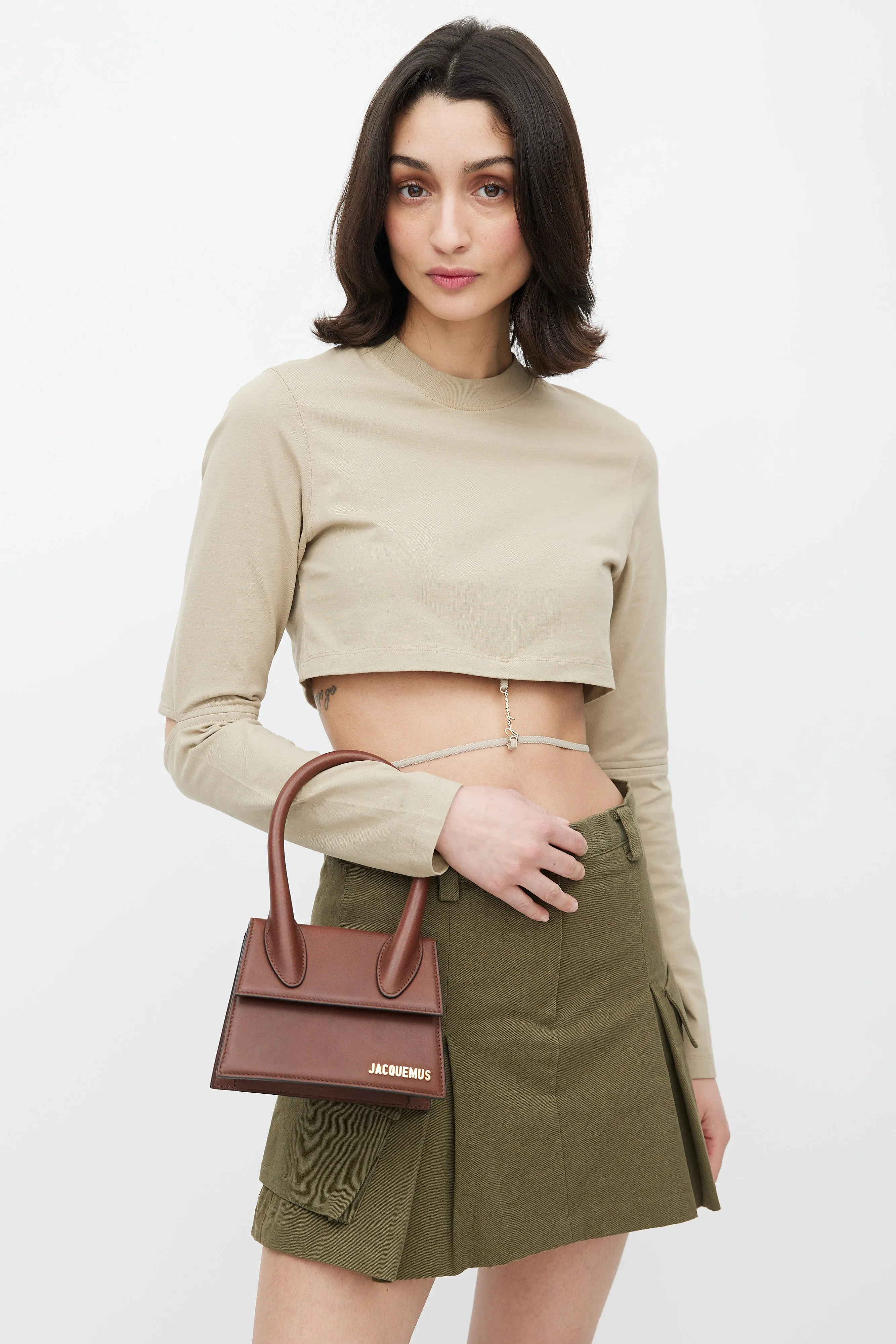 Brown Leather Le Chiquito Moyen Crossbody Bag