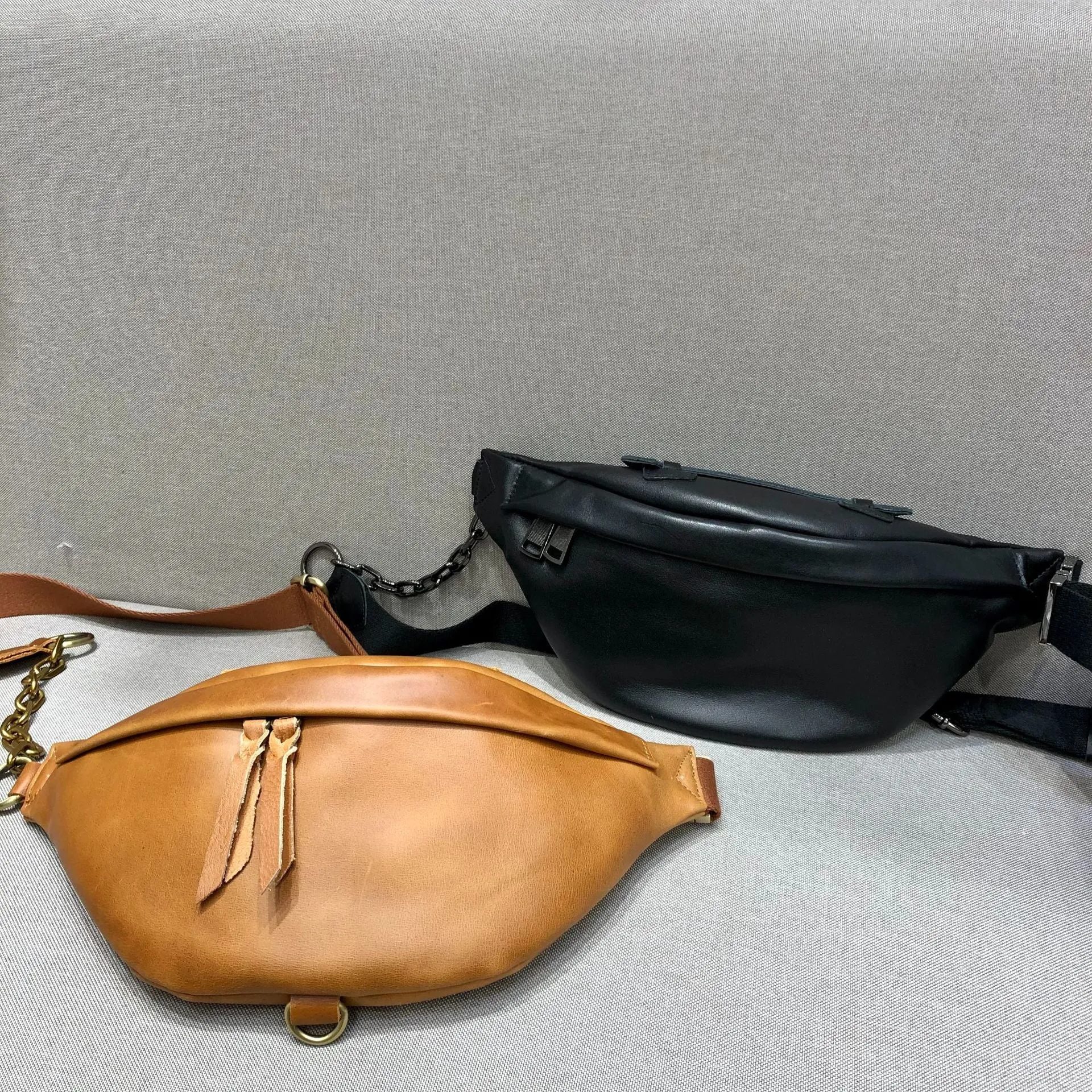 Cool Women's Crossbody Chest Bag Small Sling Bag With Chain