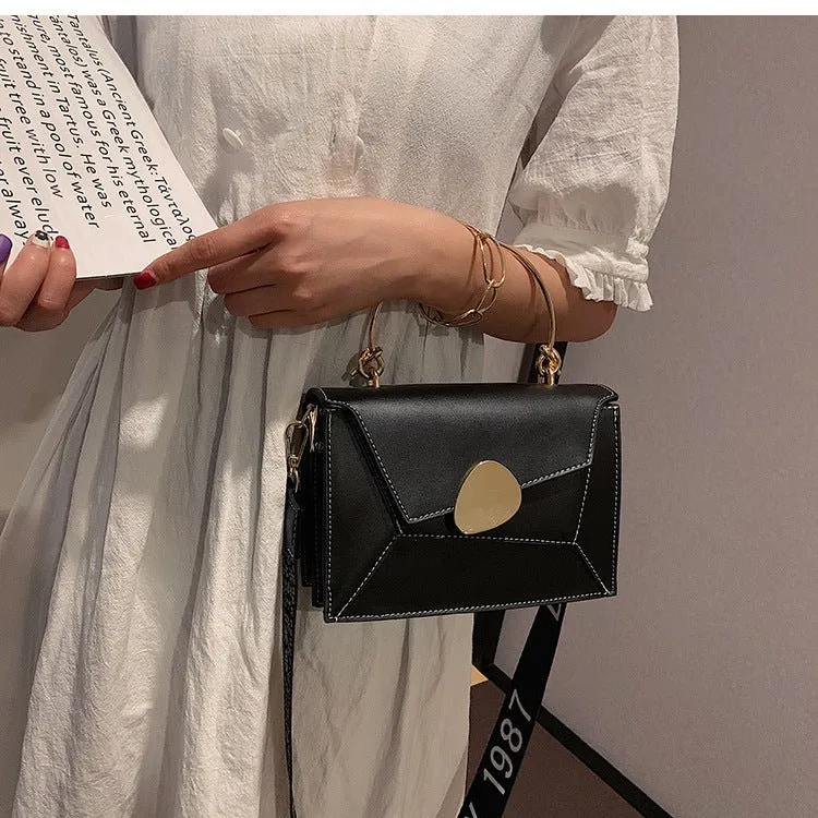 Karşıtlık™ Leather Crossbody Bags