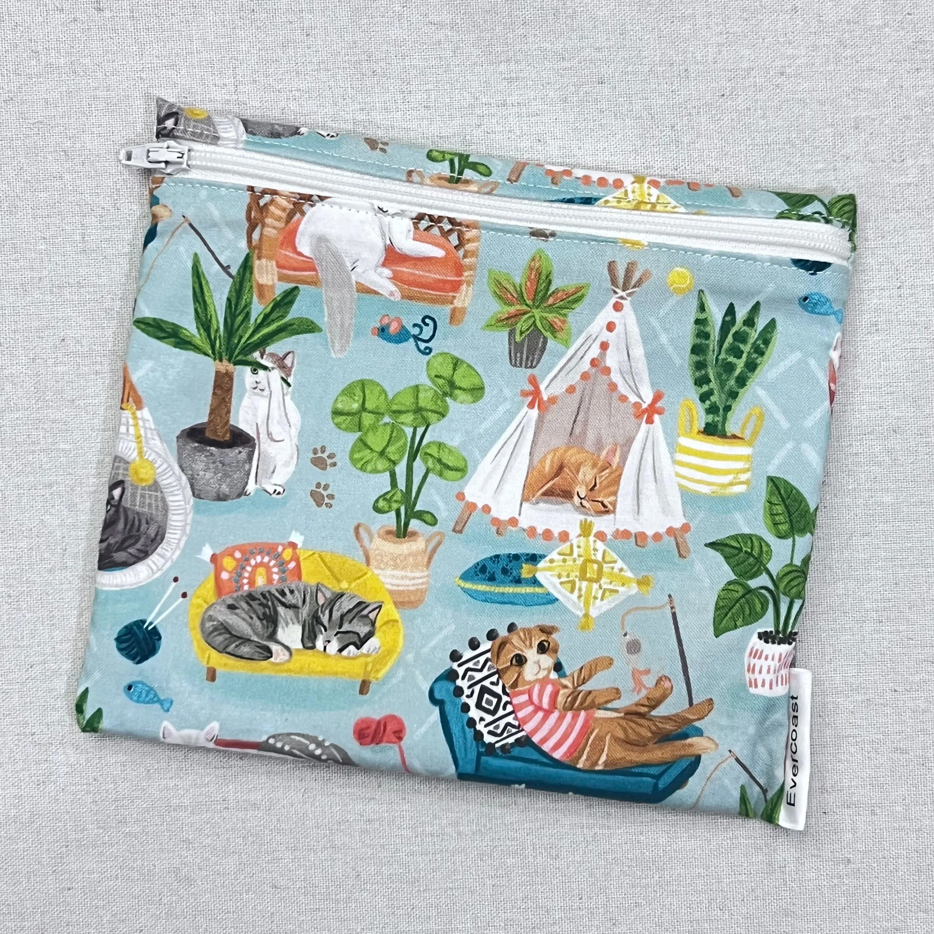 Lounging Cats Reusable Sandwich Bag