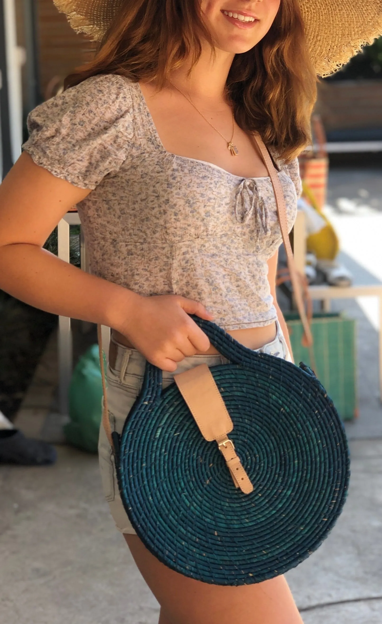 Luna Round Disc Straw Crossbody Bag