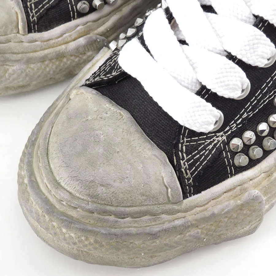 【Maison MIHARA YASUHIRO】<br>”PETERSON23"OG Sole Studded Canvas Low-top Sneaker (BLACK) <br>A13FW715
