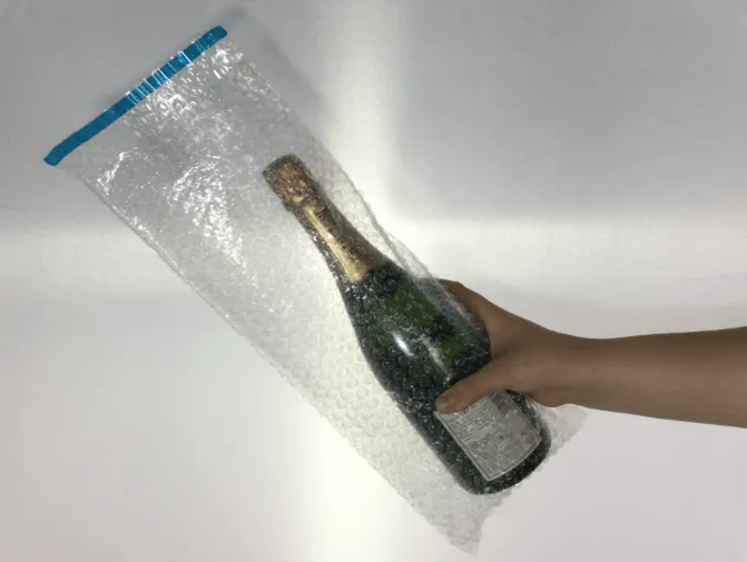 Single Magnum Champagne Bottle Bubble Kit - Postal Pack